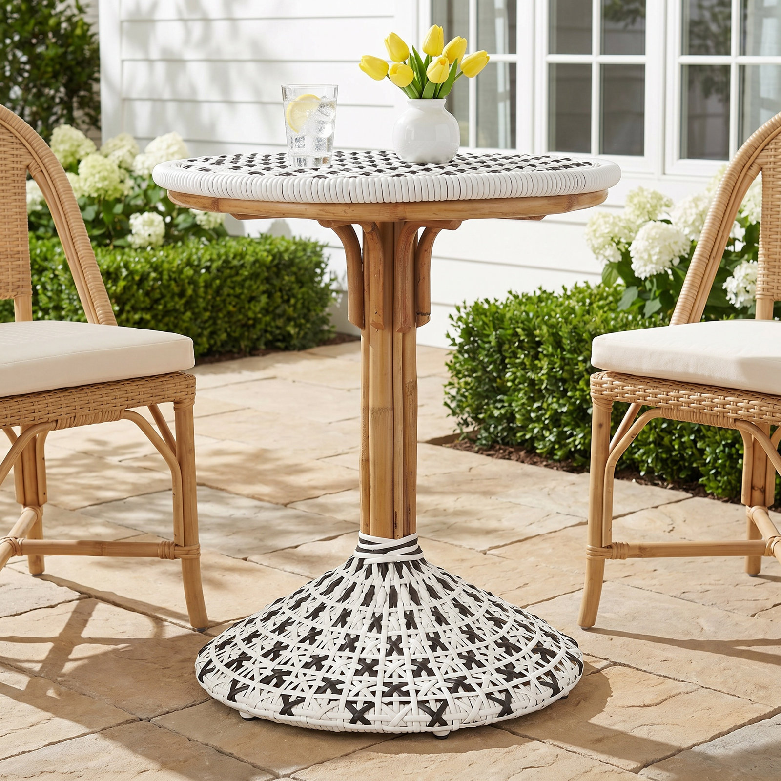 Uskudar 25" Patio Dining Table