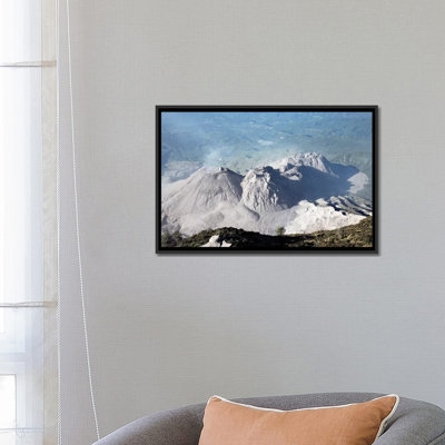 " Santiaguito Dome Complex, Santa Maria Volcano, Guatemala " by Richard Roscoe