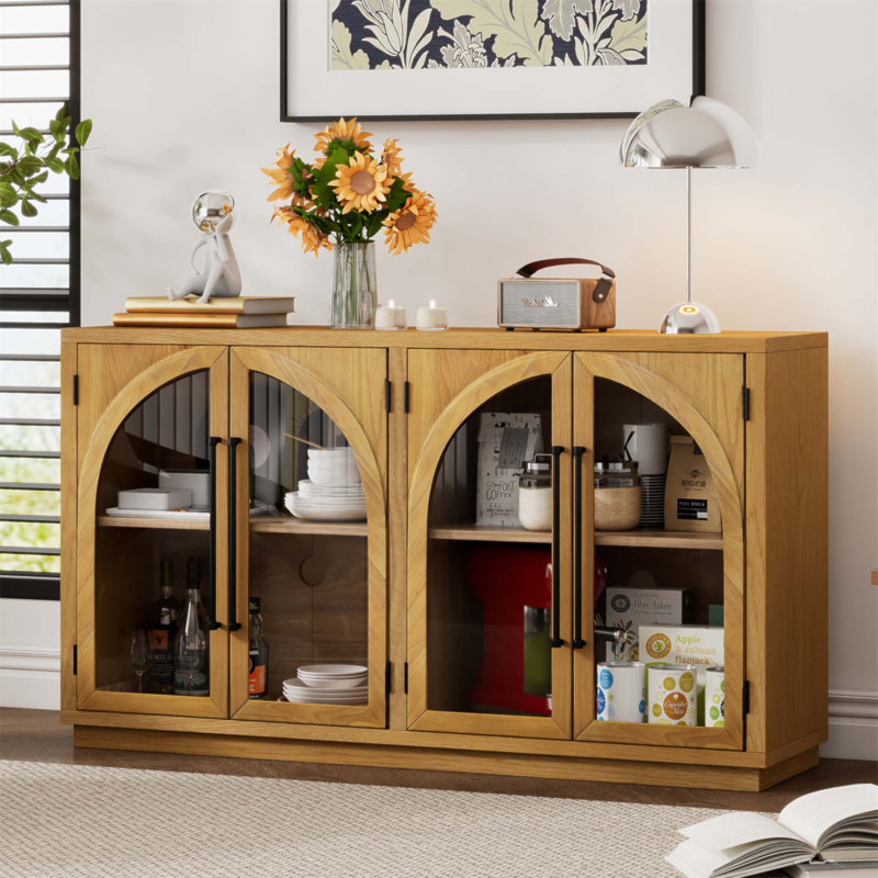Armoire en verre arquée à 4 portes avec tablettes réglables pour un rangement polyvalent et une présentation élégante dans n'importe quelle pièce