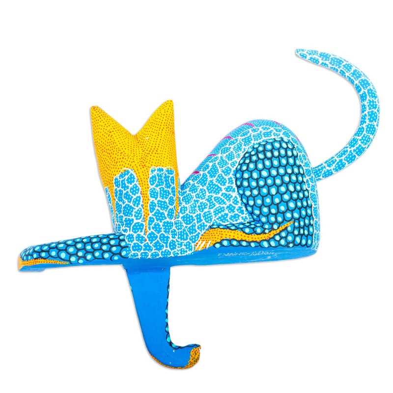 Akeylah Figurines & Sculptures