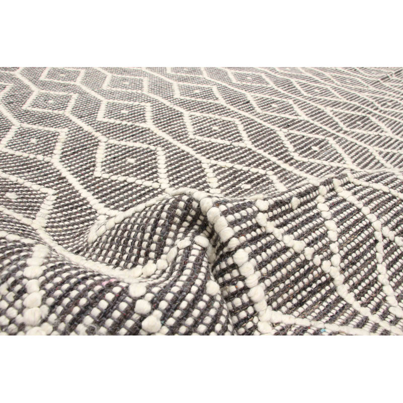 Sienna Dark Gray Rug 5' x 8'1"