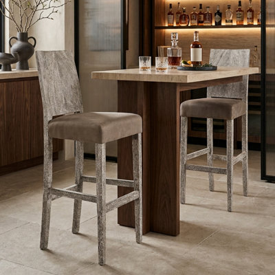 Tabouret Origins