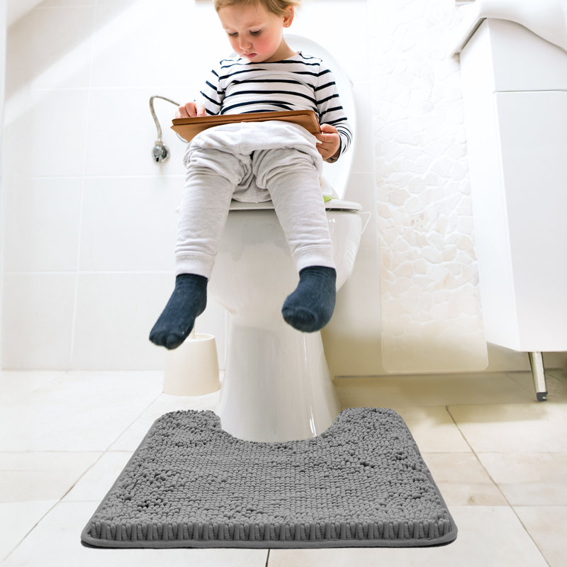 Porreca Bath Rug, Gray