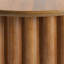 Table de salle à manger moderne ovale en panneau de fibres à densité moyenne de 65,35 po, table de cuisine brune avec pieds cylindriques, table de salle à manger spacieuse pour 4 personnes, meubles de style Mid-Century pour la salle à manger, table de cuisine robuste facile à nettoyer
