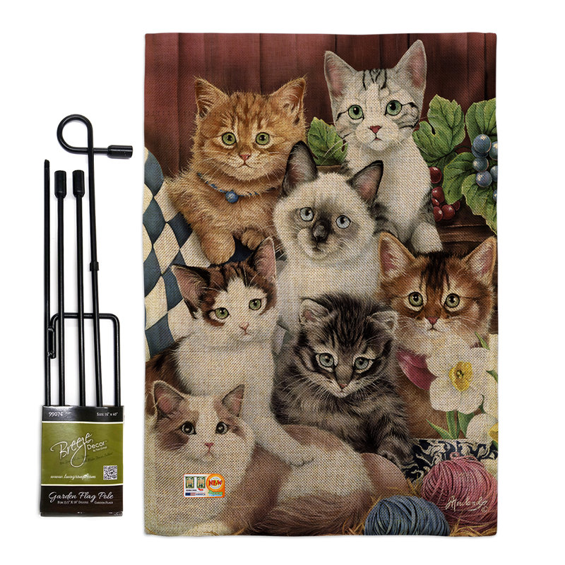 Cuddly chatons en polyester 19 po x l 13 po drapeau de jardin