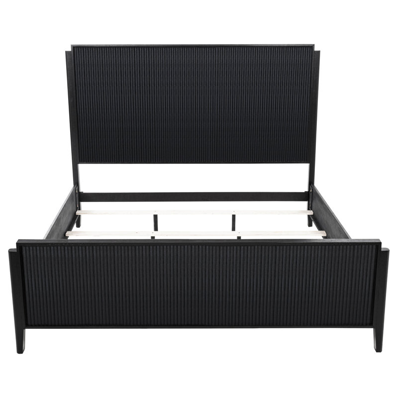 Traequan Wood Eastern King Panel Bed Black, King