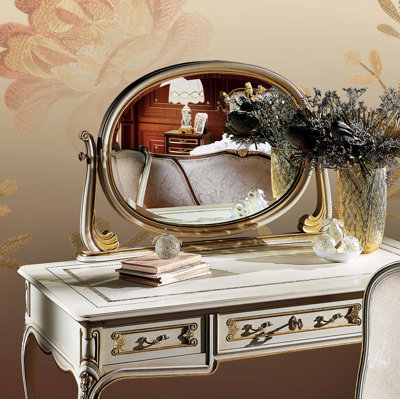 Traditional Makeup / Shaving Mirror