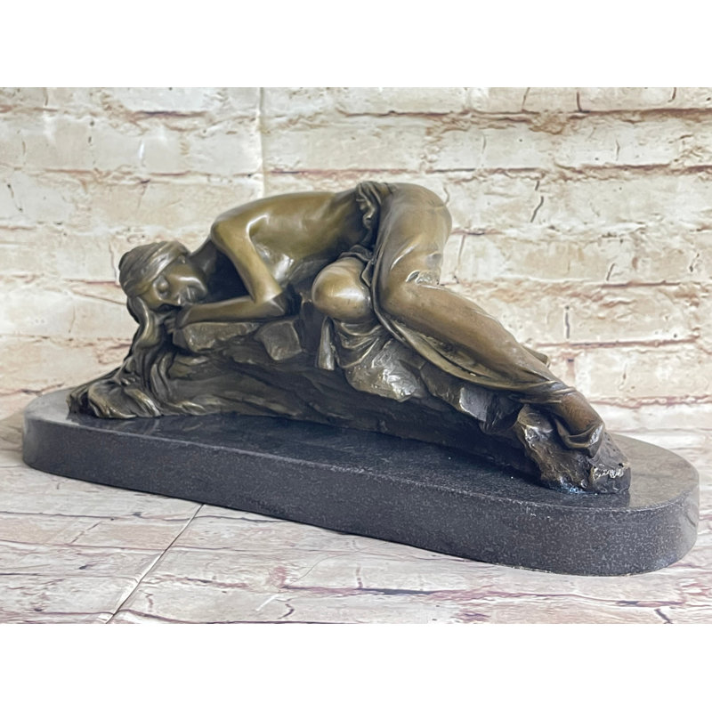 Figurines et sculptures