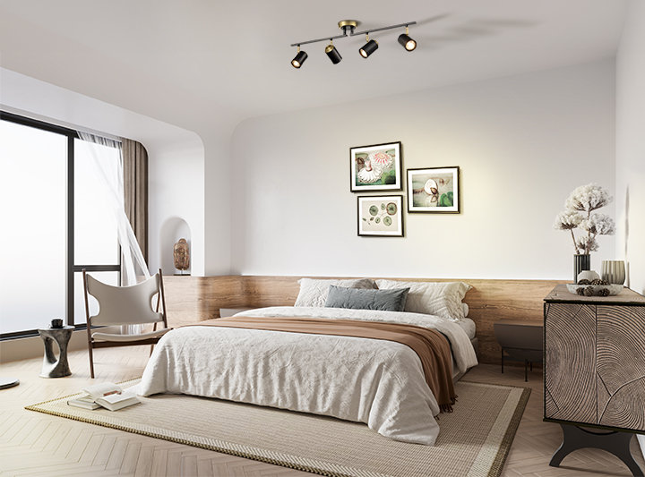 Dezi Spotlight, Black/Brass