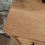 Bureau rétro avec design minimaliste (tabourets non inclus)