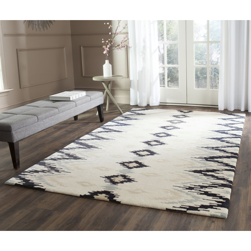 Tapis ikat en laine et viscose touffeté à la main Eure, Rectangle 7 pi 6 po x 9 pi 6 po