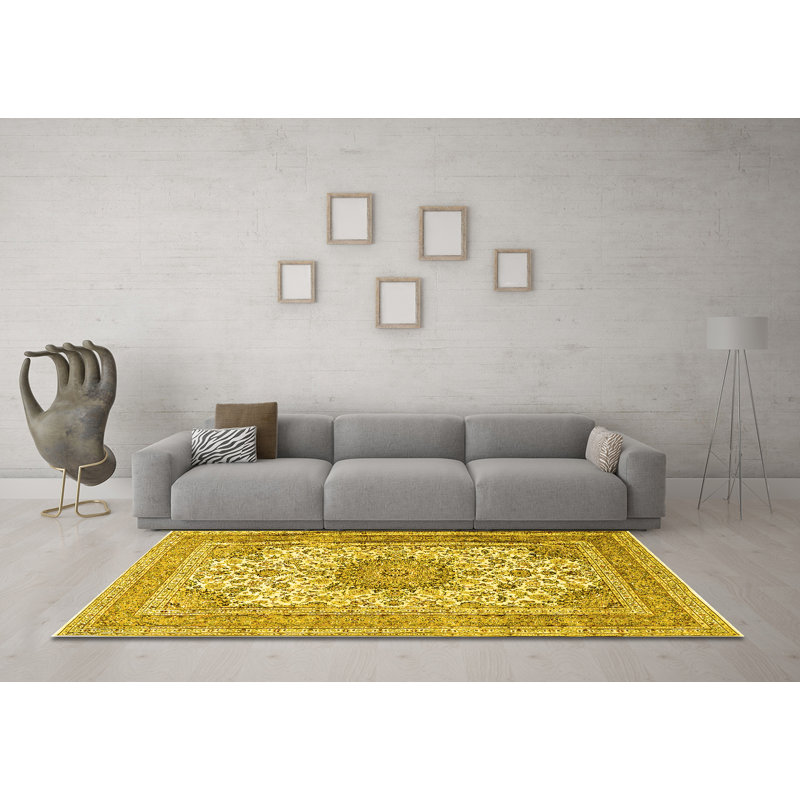 Mella Washable Oriental Indoor Rug, Round 7'