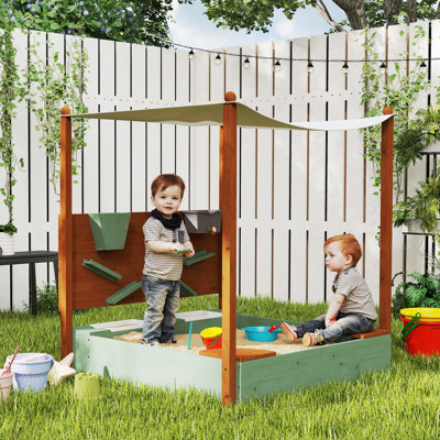 HOMCOM 112.5cm x 128cm Square Sandbox with Cover