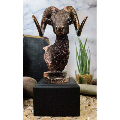 Figurine Jonesha