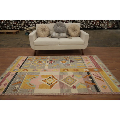 Vegetable Dye Wool Kilim Handwoven Rug 5x7