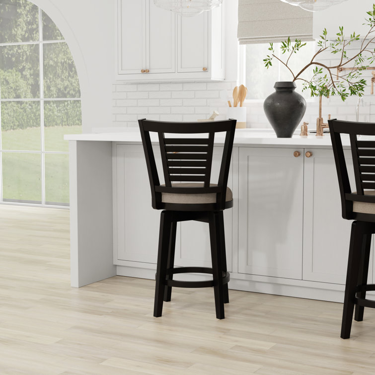 Lark Manor Aaman Stool & Reviews