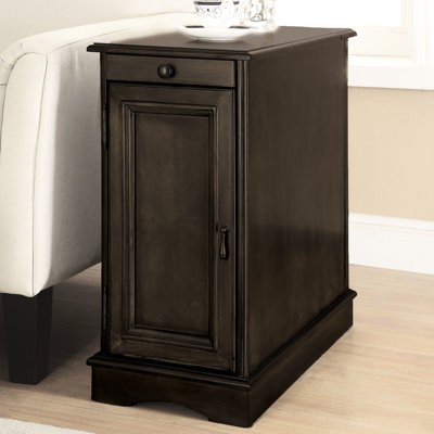 Table d'appoint avec rangement et prise de courant - H 24 po
