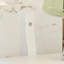 Commode moderne à neuf tiroirs avec détails dorés - Solution de rangement élégante pour la chambre à coucher et les espaces de vie-1039929813