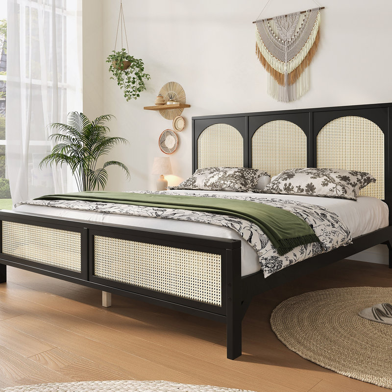Lit plateforme en bois avec tête et pied de lit en rotin, Noir, Très grand lit