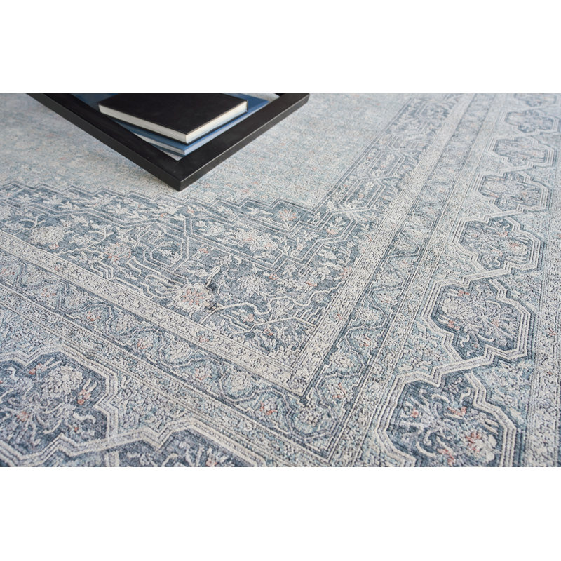 Heritage Oriental Area Rug, Rectangle 9' x 12'