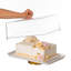  Plateau de service à dessert rectangulaire de 16 po avec plateau transparent et couvercle avec base en piédestal doré et bord perlé pour les gâteaux, pâtisseries et petits gâteaux Idéal pour les mariages et les occasions spéciales