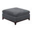 Repose-pieds contemporain pour espaces de vie spacieux