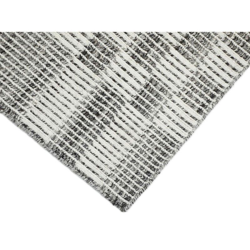 Easta Hand Loomed Wool Indoor Rug, Rectangle 3' x 5'