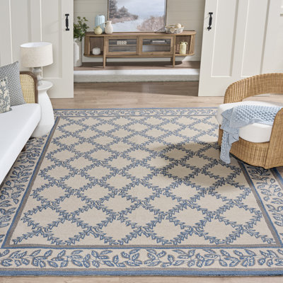 Roseta Hand Hooked Wool Pile Geometric Rug