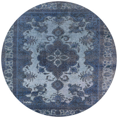 Tapis oriental bleu