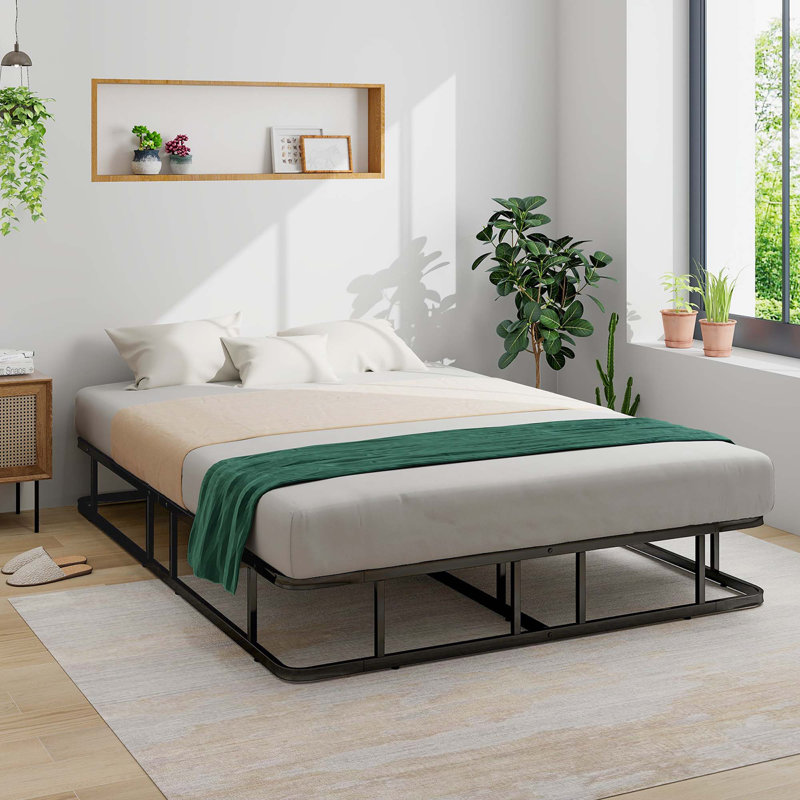 Raymore Bed