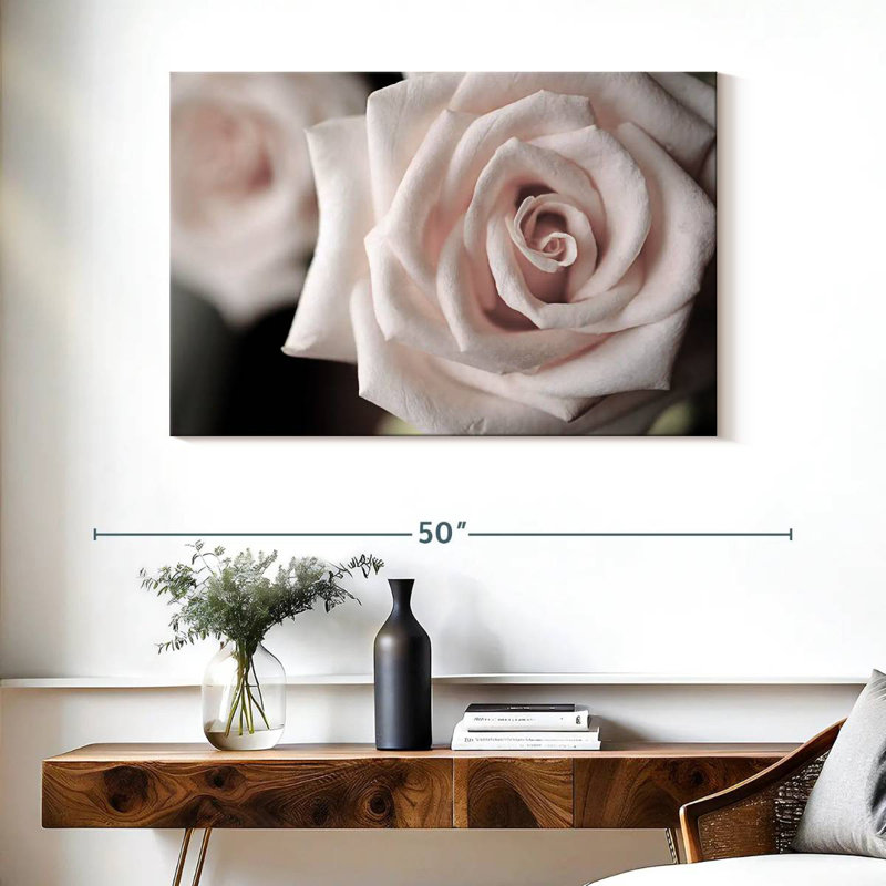 Harnek près d'une rose éblouissante, H 26 po x l 39 po