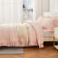 Ensemble de couette à volants avec taies d'oreiller, ensemble de literie en microfibre lavée de couleur unie-135400765-135400763