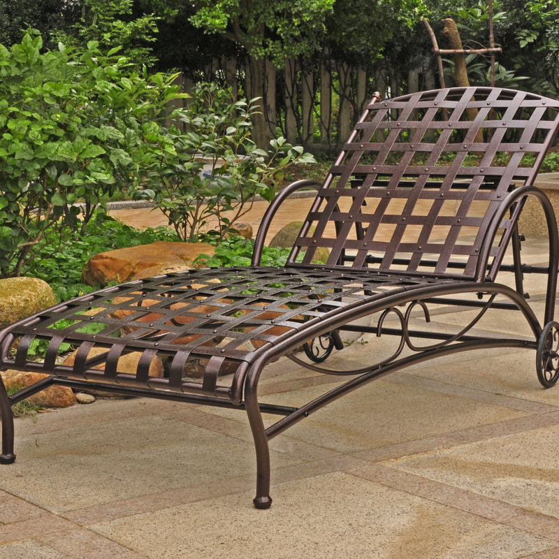 Arifa Outdoor Chaise Lounge, Bronze