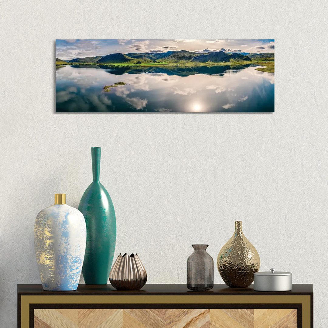 Landscape Mt Medalfell, Lake Medalfellsvatn, Iceland 1PC6