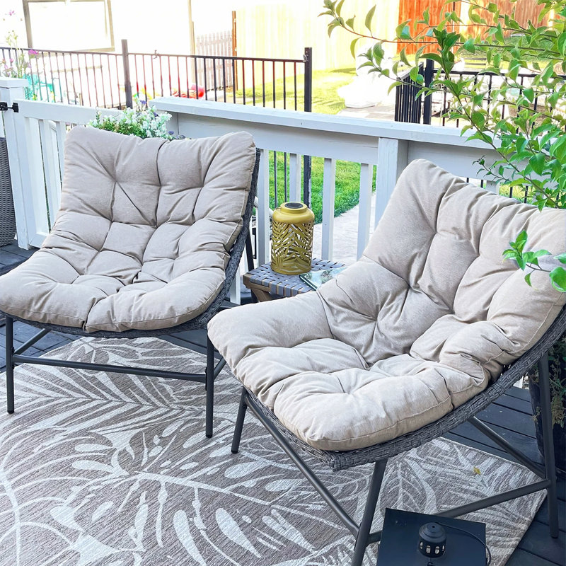 Outdoor Lounge Chair