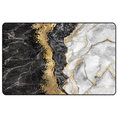Haraldur Area Rug