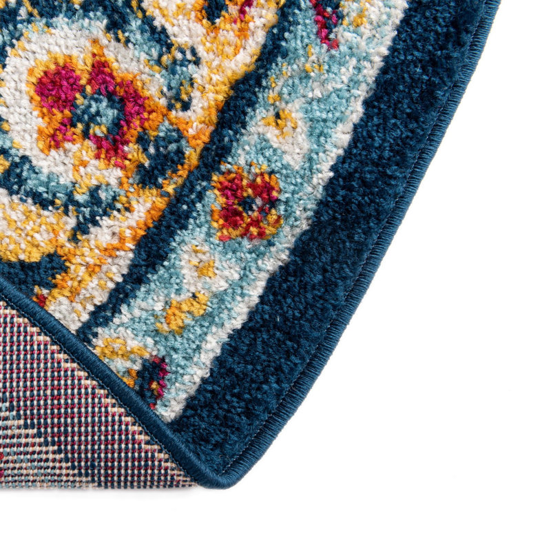 Tapis de couloir traditionnel Carollou, Tapis de couloir 2 pi x 6 pi