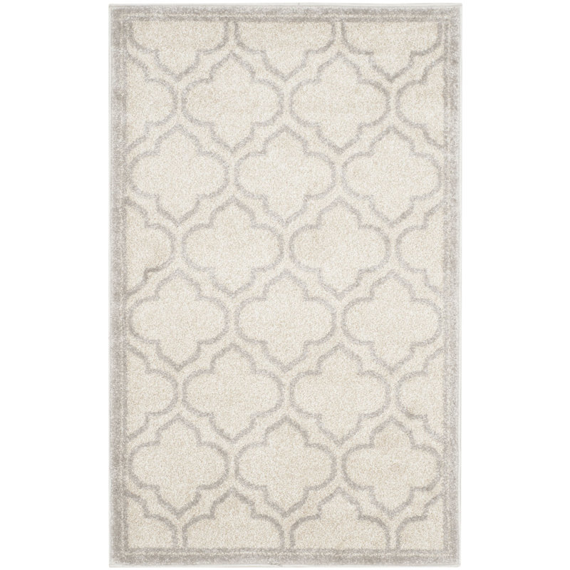 Ammundsen Geometric Light Gray/Ivory Area Rug, Rectangle 2'6" x 4'