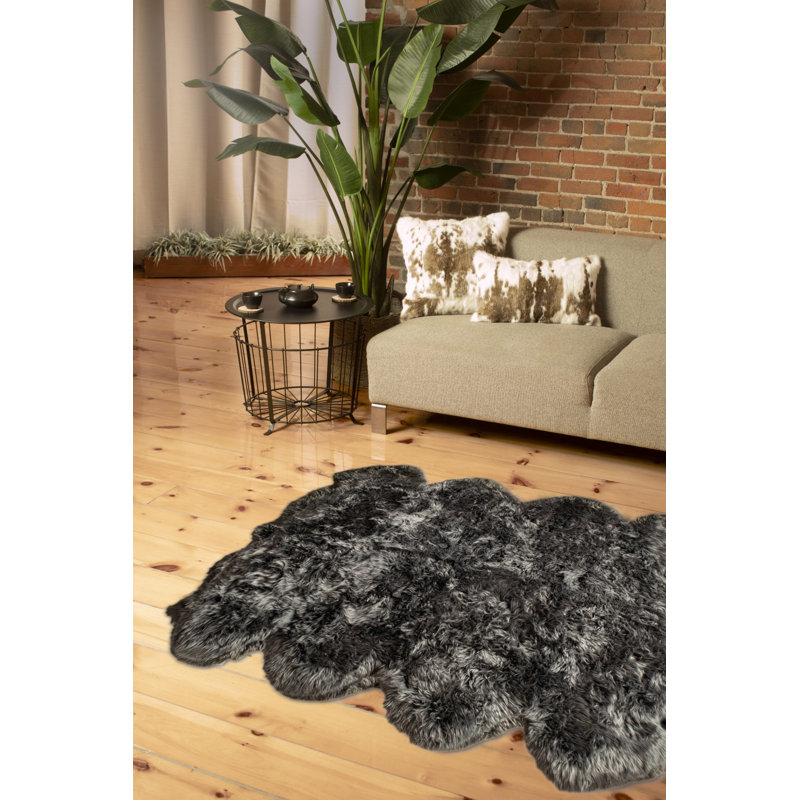 Sheepskin Animal Print Indoor Rug, Novelty 6' x 6'