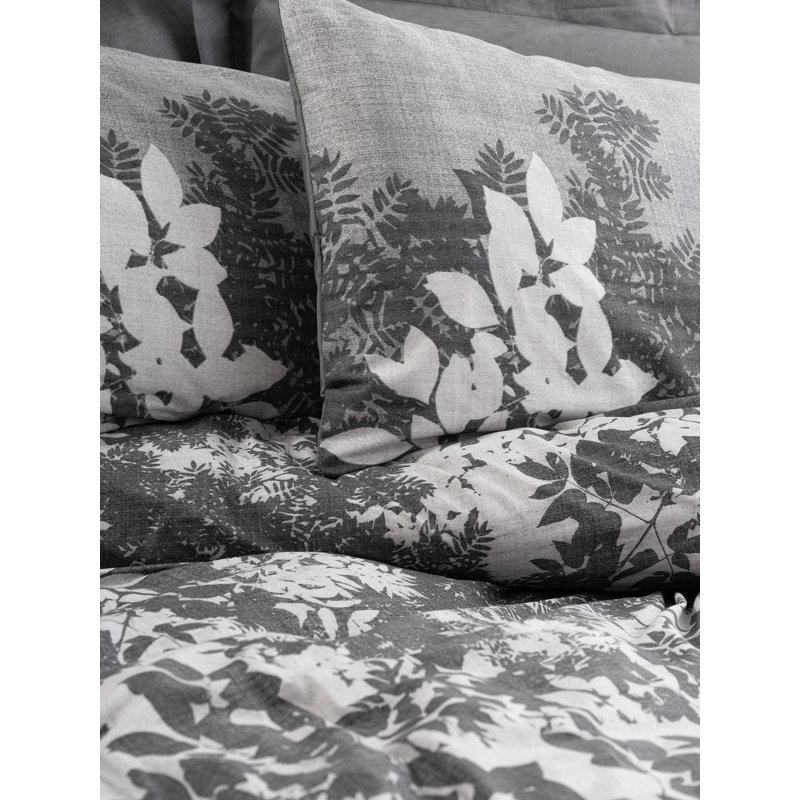 Tile Red Ranforce XXL Quilt Cover Set, 61 x 87 Duvet & 31.5 x 31.5 Pillowcase | 100% Cotton, Machine Washable, 145 Thread Count | Stylish Pigment Printing, Button Closure Design for Ultimate Comfort