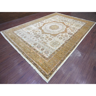 Blanc perle 9 pi 10 po x 13 pi 9 po, motif de la dynastie mamelouke du 14e siècle avec motif de médaillon étoile, noué à la main, laine de haute montagne, colorants végétaux, tapis oriental