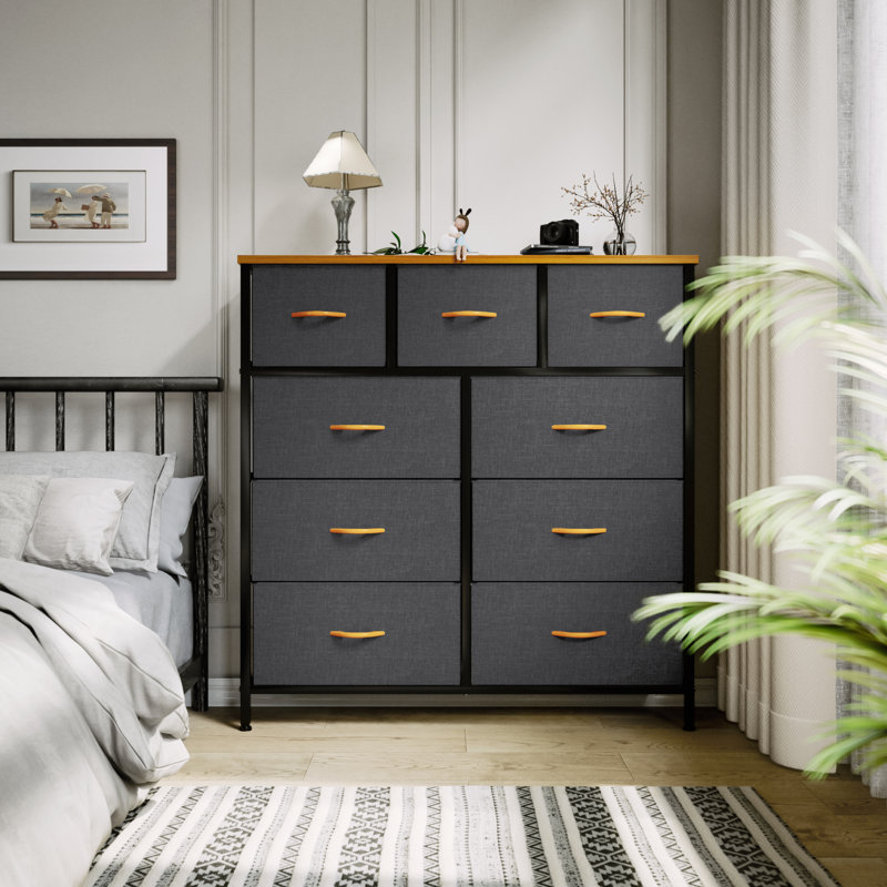 Ludwina 100cm W 9 - Drawer Chest of Drawers, Grey