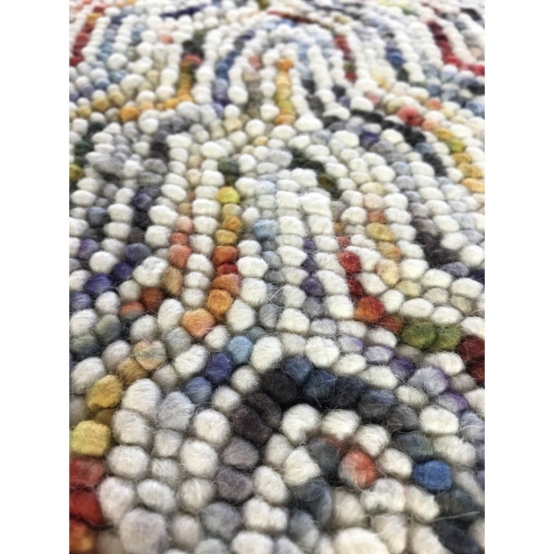 Wool Area Rug in Light Gray