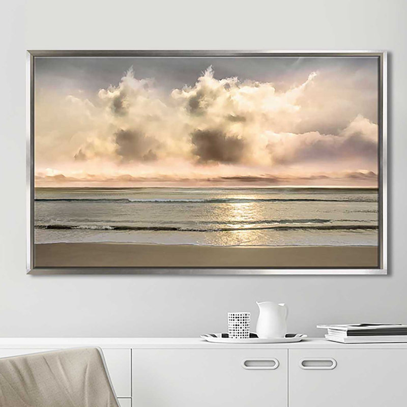 «Warm Breezes», reproduction, H 21,5 po x l 33,5 po x P 2 po, Cadre flottant argent