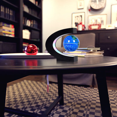 Brizzia Globe