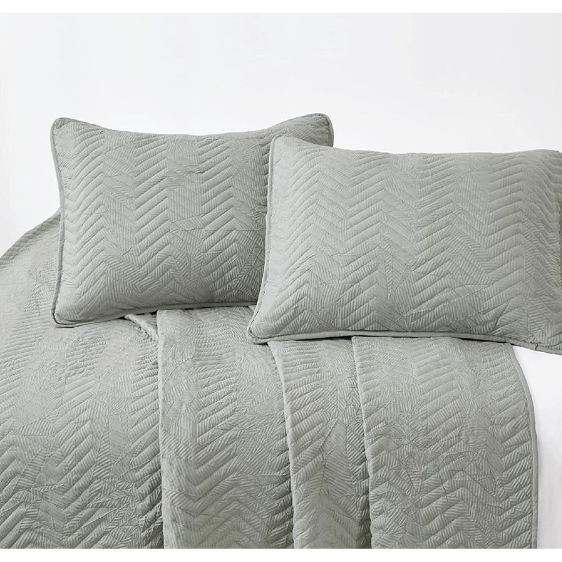 Gray Queen Size Reversible Microfiber Quilt Set