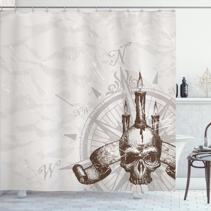 Ensemble de rideau de douche au crâne de piraterie Compass, H 69 po x l 105 po