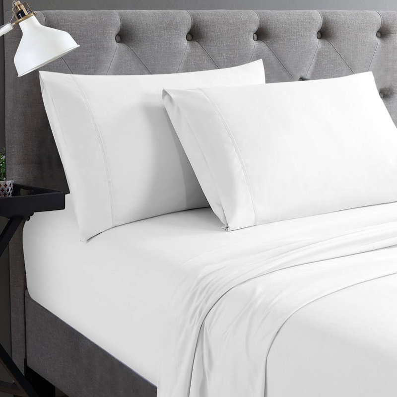 Taie d'oreiller en microfibre Wayfair Basics® 1800 Series, Très grand, Blanc