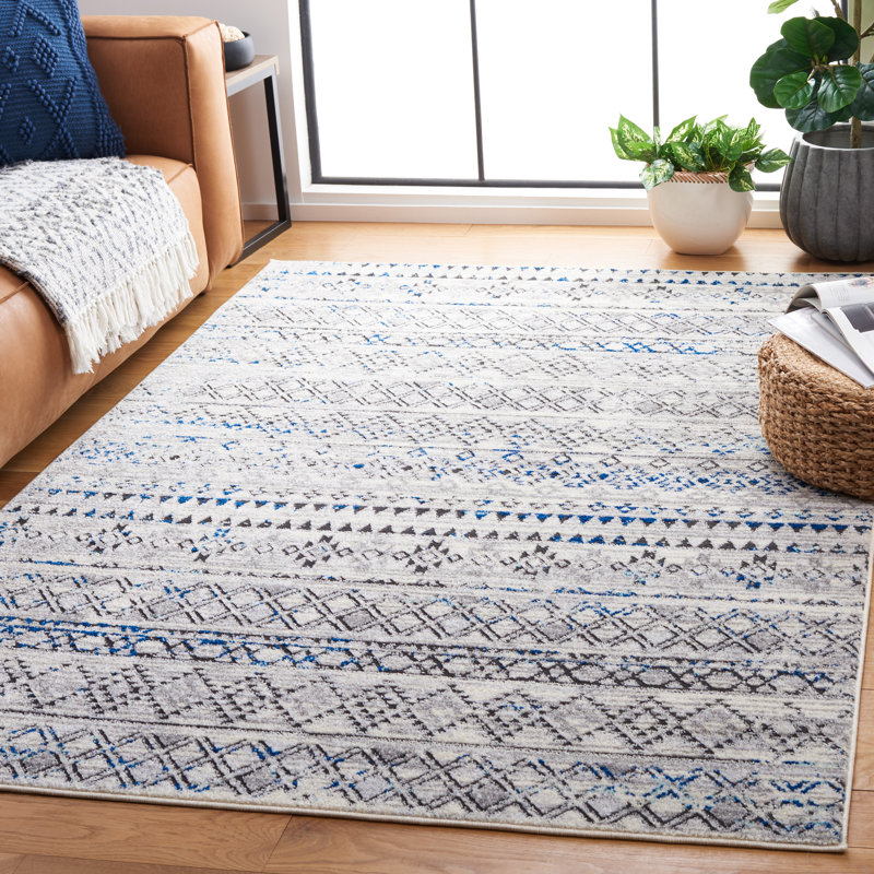 Tapis gris ivoire / bleu gris Sachiko, Rectangle 5 pi 5 po x 7 pi 7 po