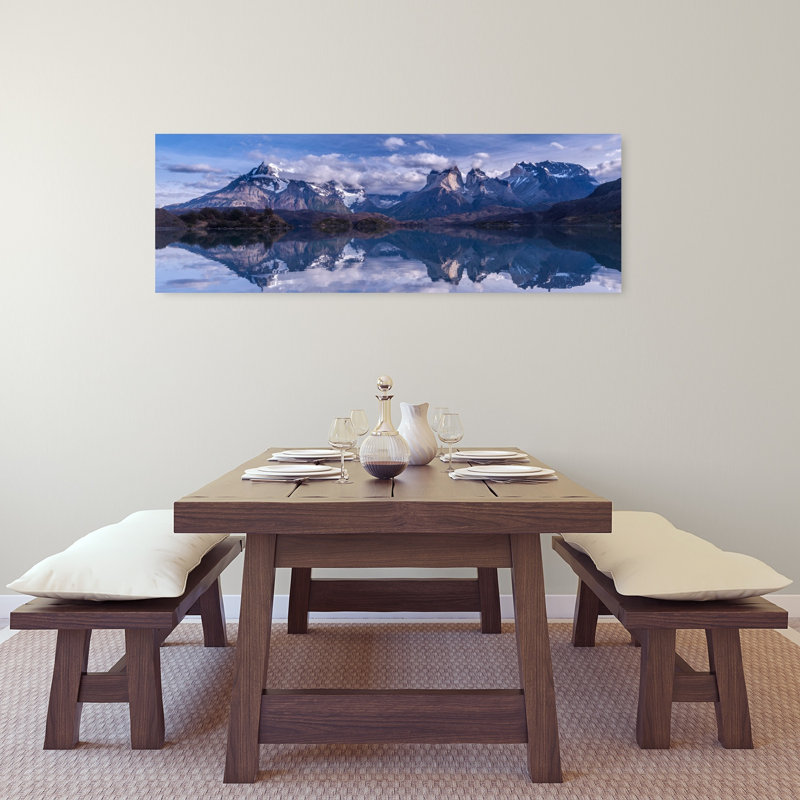 «Majestic Mountain Reflection», art dramatique serein et paisible paysage de montagne, H 16 po x l 48 po